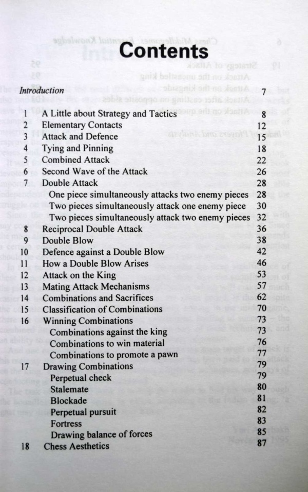 Chess Middlegames: Essential Knowledge